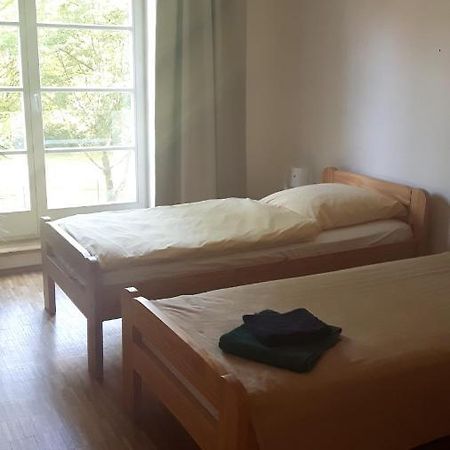 Ruhiges Zimmer In Pankow Berlim Exterior foto